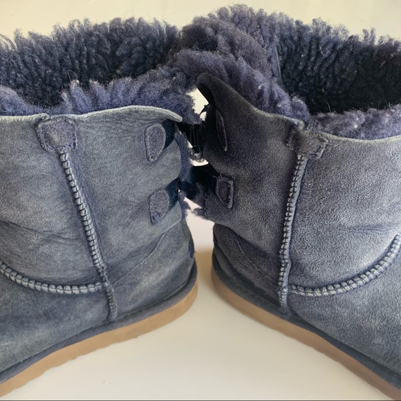 Ugg Bailey Bow Boots - Picture 5 of 11